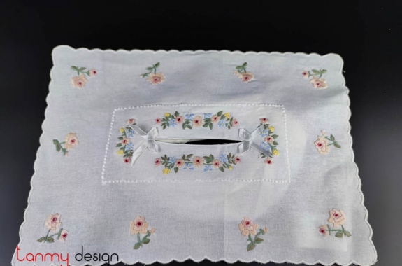 Tissue box cover with rose embroidery